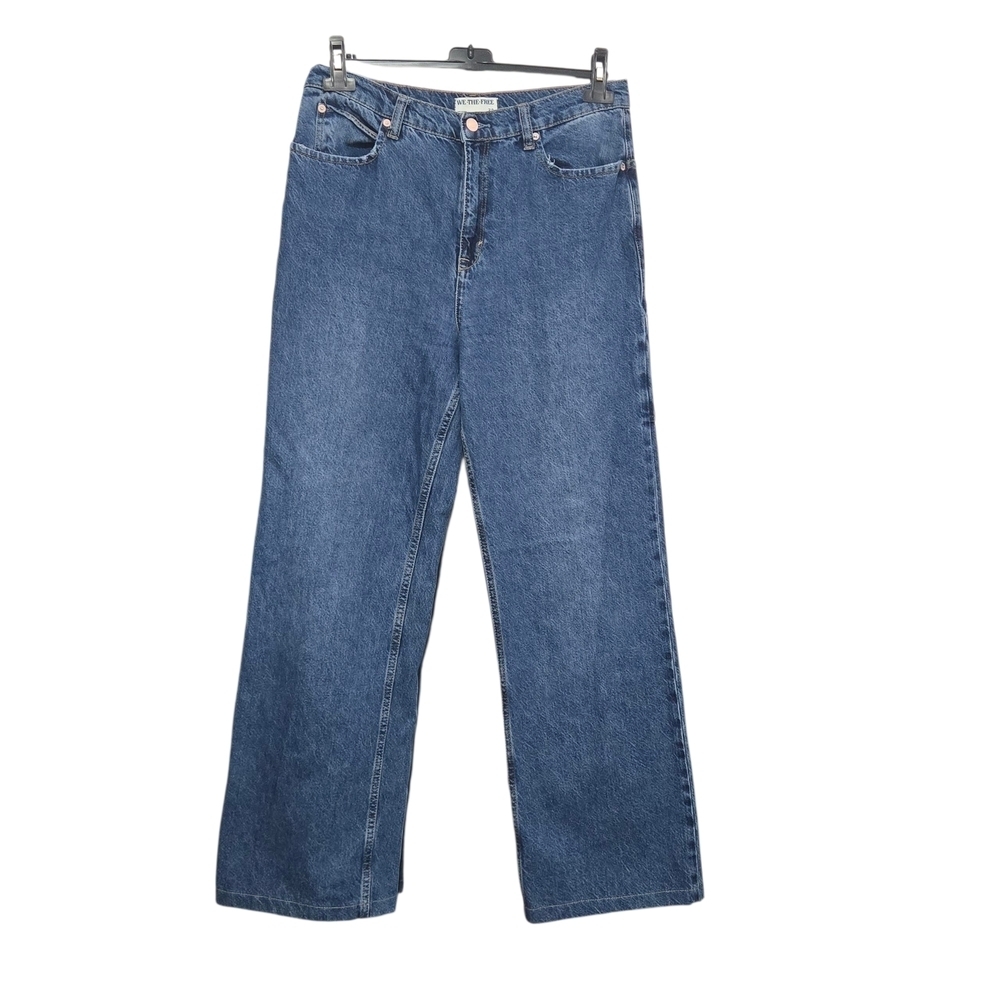 We The Free Women's Straight Leg Jeans in Medium Blue